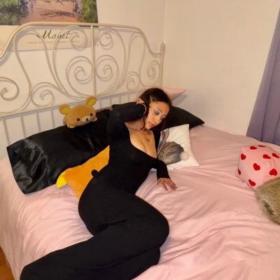 MADElNLOVE's profile picture. ✩ ⋆｡° 𖦹 ⋆ ˚｡⋆୨୧⋆ ˚｡⋆𖦹⋆｡°✩⋆ ✩ ⋆｡° 𖦹 ⋆ ˚｡⋆୨୧⋆ ˚｡⋆𖦹⋆｡°✩⋆ ✩ ⋆｡° 𖦹 ⋆ ˚｡⋆