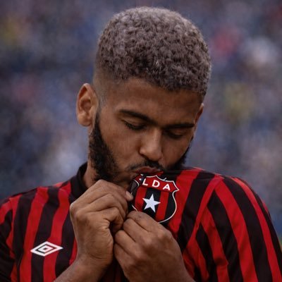 Castolocr's profile picture. Aficionado digital de @ldacr | Diario de apuntes| Somos La Liga, el equipo de su gente | Si tira hate me le defeco y lo voy disfrutar. Total apoyo a la cantera.