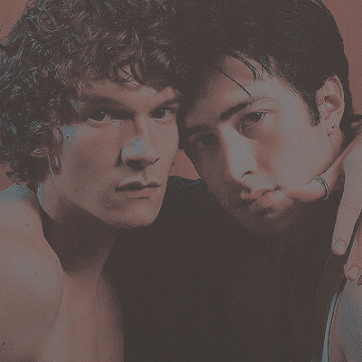 redfxeld's profile picture. @ 𝗥𝗘𝗗𝗙𝗫𝗘𝗟𝗗 editor on tt! 24 🇮🇹
@ 𝗯𝘂𝗿𝘆𝘁𝗵𝗲𝗹𝗶𝗴𝗵𝘁 for my oc edits
HEATED RIVALRY, DC , E33, OW and KCD/ KCD2 brainrot.