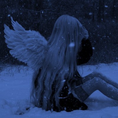 luvselune's profile picture. i 🤍 motorcycles ✧ dead by daylight & ow2 player ✧ she/her ✧ check out my gunslol below for all my links ♡