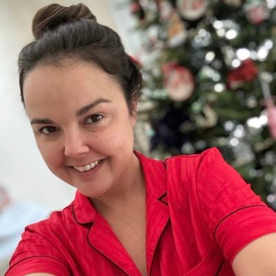 AnaAna99432's profile picture. heavy metal fan and ancient history nerd