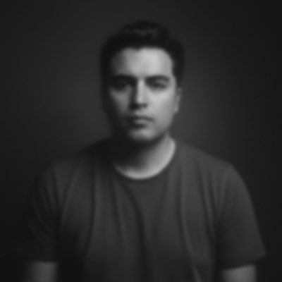 EdgarRendonD's profile picture. Dejé la radio y la tele para seguir haciendo locuras ahora en la comunicación interna, pero de vez en cuando participamos en ella o hacemos teatro.