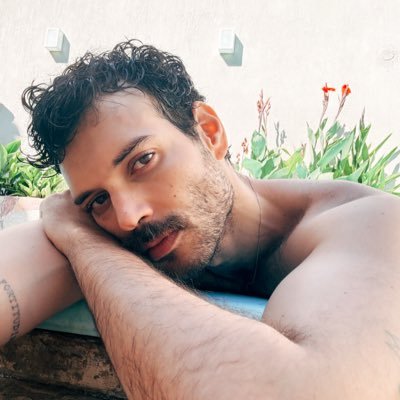 cesarsilveiraa's profile picture. No, I'm not here to make friends