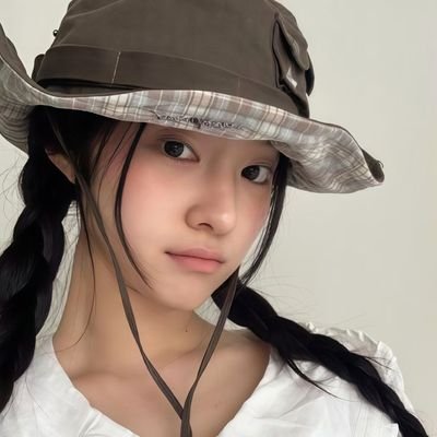 dearnoes's profile picture. 