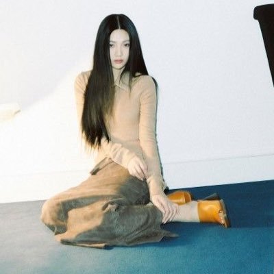 hiercetheveil's profile picture. Shinin’ with a sheen of shotgun (shotgun)