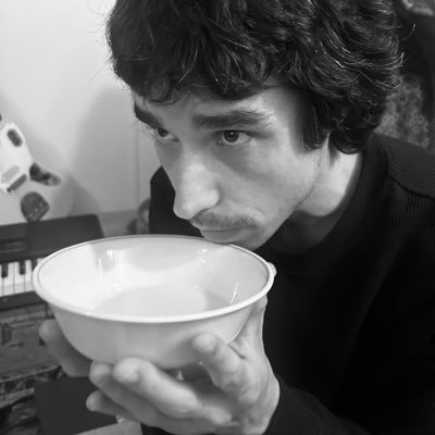 eternaltroof's profile picture. everything going to be alright  https://t.co/3vU3dbXNcZ