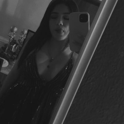 anahely_Meza's profile picture. 