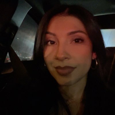 savuchiha's profile picture. 27