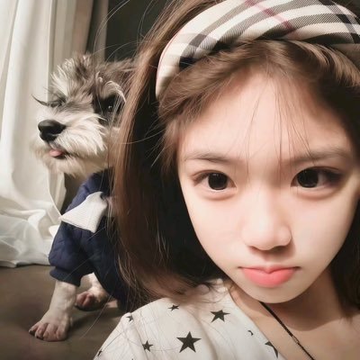 iviovoiii's profile picture. 喜欢打游戏 王者荣耀 金铲铲 端瓦都可以 过门可以一起玩 过门后一定要主动找我玩 失业回村了闲的打游戏 天气也冷 很少冲了 谁能帮我想个办法