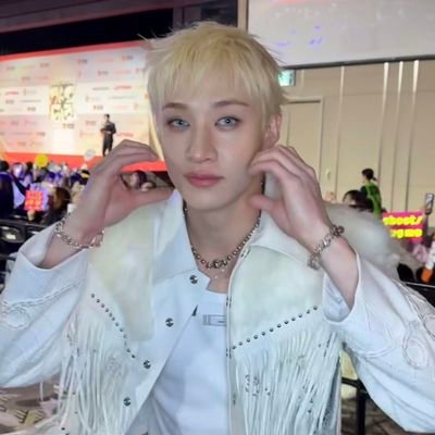 Asunavikinga's profile picture. Chica que le gusta el anime,manga, leer , quiere hacer cosplays y muchas cosas más.🥰, monitora de educación especial ❤
Look, I didn’t want to be a Half-Blood..