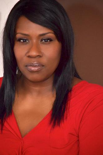 actor,singer,model,host in Atlanta, Ga. looking for and creating opportunities to showcase my talent. follow me @angelsista, Instagram@Donnabey1,thx!!