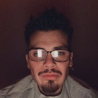 zavygarcia's profile picture. Midnight thoughts & morning ambition. 🌙💭