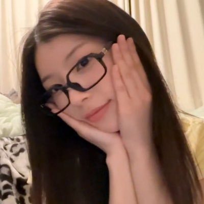 kittywenoz's profile picture. # ⠀⠀weno ♡◝ ⠀⠀꒰ 🪐 ꒱⠀⠀biggest ppw enjoyer