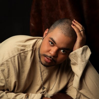 eltmartins's profile picture. com tudo isso presumisse que sou louca.