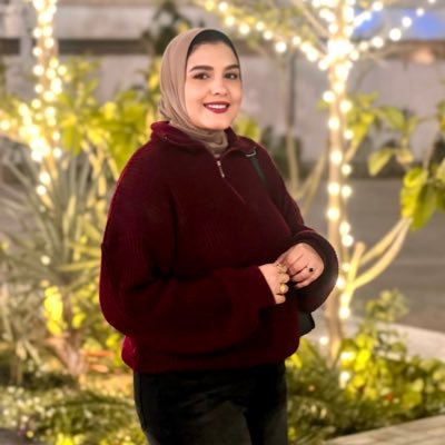 AmiraElkariouny's profile picture. أنتَ الله، وأنا غروب البقاء.