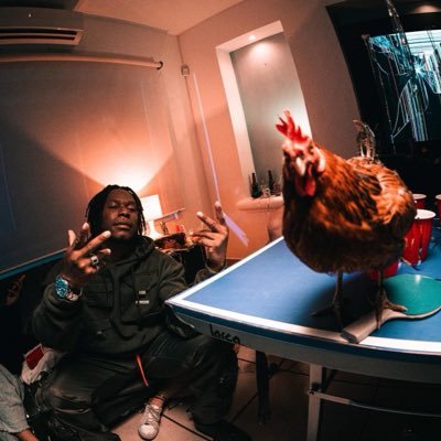 savxm95k's profile picture. Editor de video | Eventos, documentales y fiestas patronales 🎥 Premiere Pro / DaVinci / Color & Audio 📍 México | 📩 Trabajos por DM