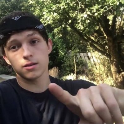 oueoie2's profile picture. 시트콤 지망생