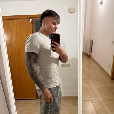 DrizzyZK's profile picture. 