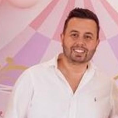 easye__trades's profile picture. What charts are to traders is what instrument readings is to a pilot. Without evaluating the chart and price action is like flying without a roadmap