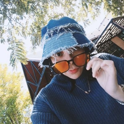 DesignART978's profile picture. 🖌️🎨Arts ° DesiGn • PhotO • Blink💫
°Support°LiSA• Ling🤍Orm🌻Station🛟
°Mindset🎩Slow life🌻Natural therapy🍀
°🍵Matcha : Green Tea : Latte🌼🍃