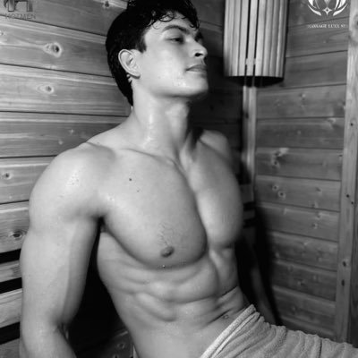 defvill's profile picture. the Heat.