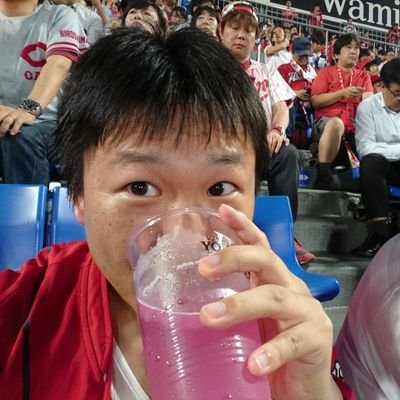 karakara0122's profile picture. 1637144凸🍐
年相応の人ですww
現実を見て高望みしないように気をつけます