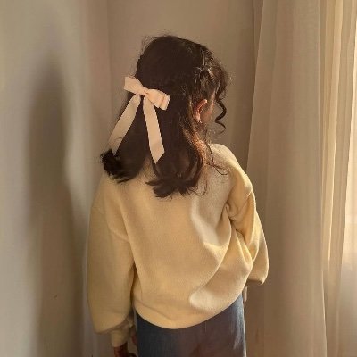 hoopvoll's profile picture. 