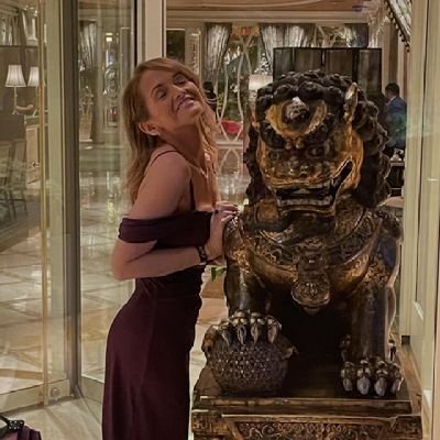 Christa1085's profile picture. If she's amazing, she won't be easy. If she's easy, she won't be amazing. If she's worth it, you won't give up. If you give up, you aren't worthy.

#Survivor