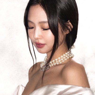 aleyaserenity's profile picture. check expanded bio before following