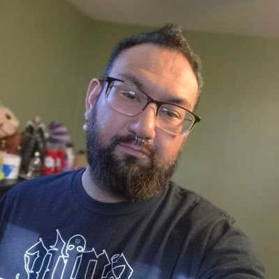 PinkHexique's profile picture. 27 and gay | I love Dragon Quest, Fighting games, Card games, Digimon, Pokemon and Old men

     Aatrox is my husband