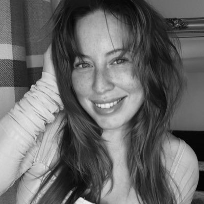 self_serenades's profile picture. Swimmer | Performer | Model with Salt Model Management