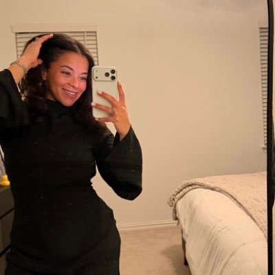 CieloChisolm's profile picture. 