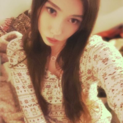 rhipew's profile picture. 