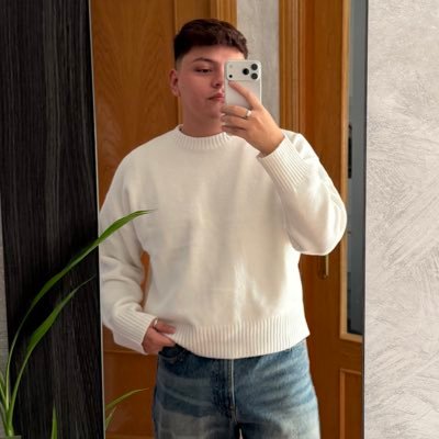 Jeeeffryy's profile picture. 