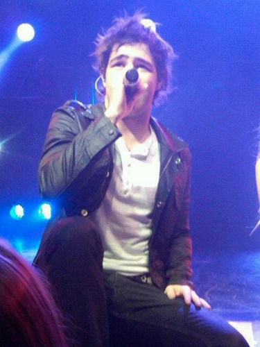 siplismente sou movida por ele @p_lanzani