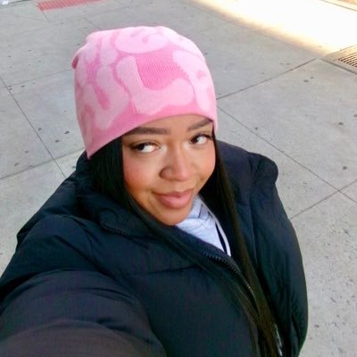 A_Izzy1's profile picture. I bake more than I talk.