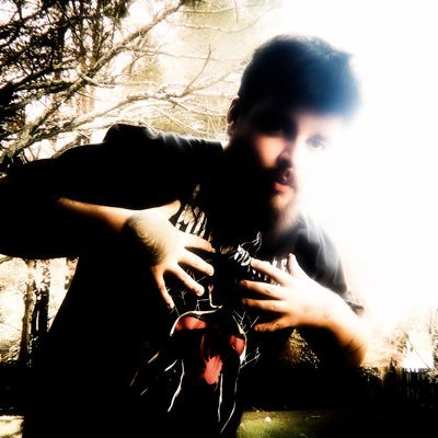 wheresearnest's profile picture. •Graphic Design 👨🏻‍💻 •Based in NC 🏡 •🇲🇽🇺🇸 •DM For commissions 📥