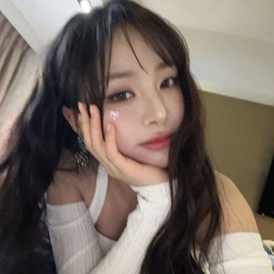 shinelymoon's profile picture. 𐚁̸ ݂ #fiftyfiftyㅤ+ㅤ#CYEㅤ=ㅤl♥︎ve. 🏡❤️‍🩹 ｲ ۪
. ` #AndTeam % ♥︎ #CORTIS 💭