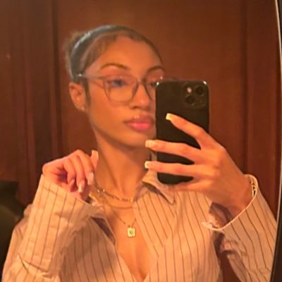 luvvvchay's profile picture. 0301. ig: luvchayy