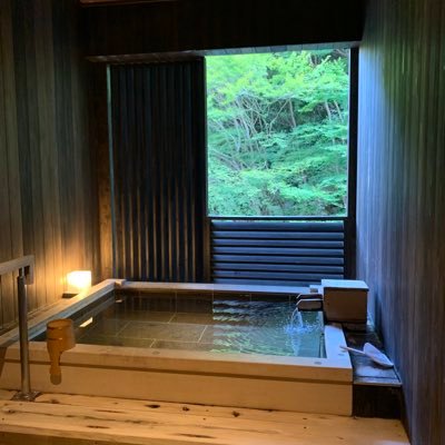 kei103837's profile picture. 10代|資金100万円から投資開始|デイトレ💹|積立NISA|まだまだ初心者なので色々教えて欲しいです！