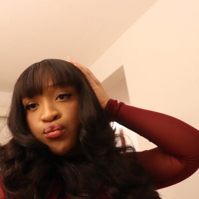 cvdil_'s profile picture. never believed in luck ,only Grace🤍