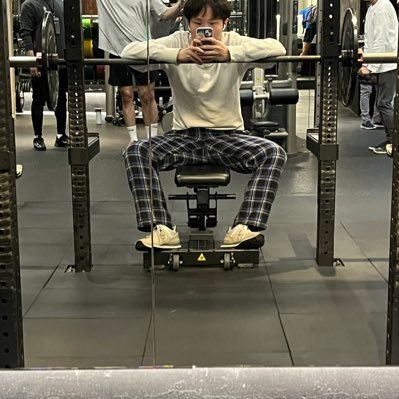 albertlee0512's profile picture. 