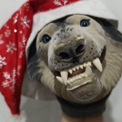 PuppetLobo's profile picture. Me interesa cualquier tema menos lo que sea ilegal.