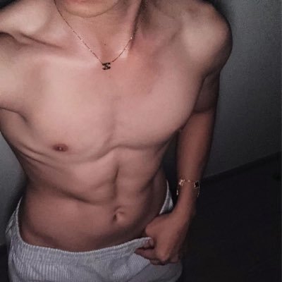 Ptyler5678's profile picture. 