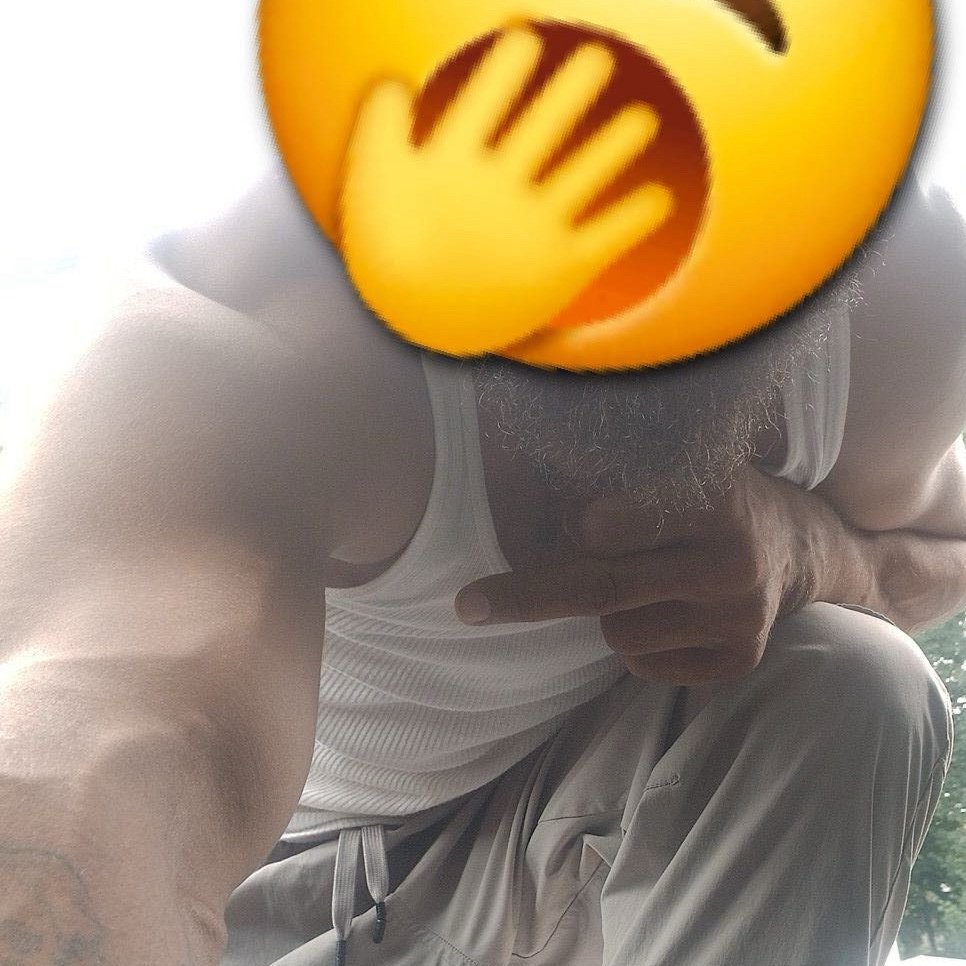 MatthewJ22g0's profile picture. 