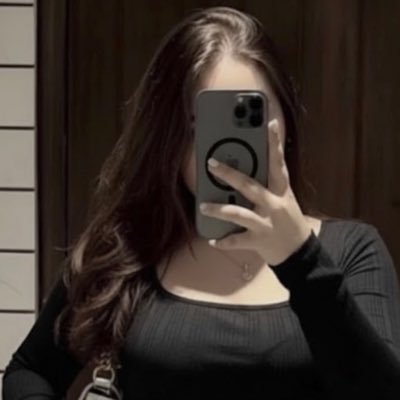 adriana_di73995's profile picture. 🙂 suka scroll2 jer