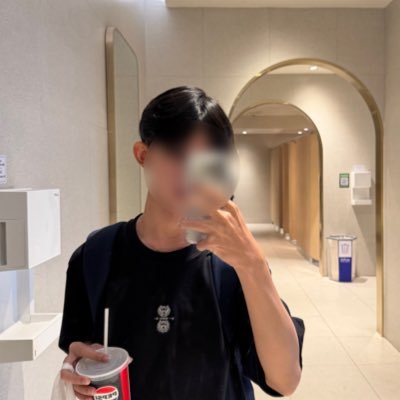 zeenon_qq's profile picture. SUxx  |PrEP