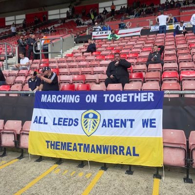 tomlangford15's profile picture. Lufc 🧀