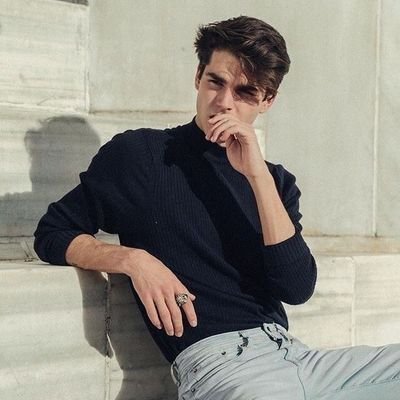 tu__18e's profile picture. نجمٌ بمدارٍ شاسع ||