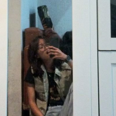 niawoawoakwowk's profile picture. 